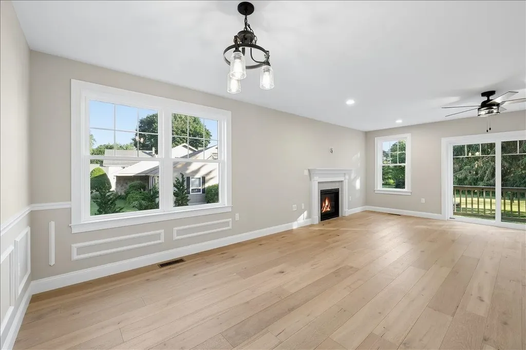 214 Pembroke Street Pembroke NH 03275