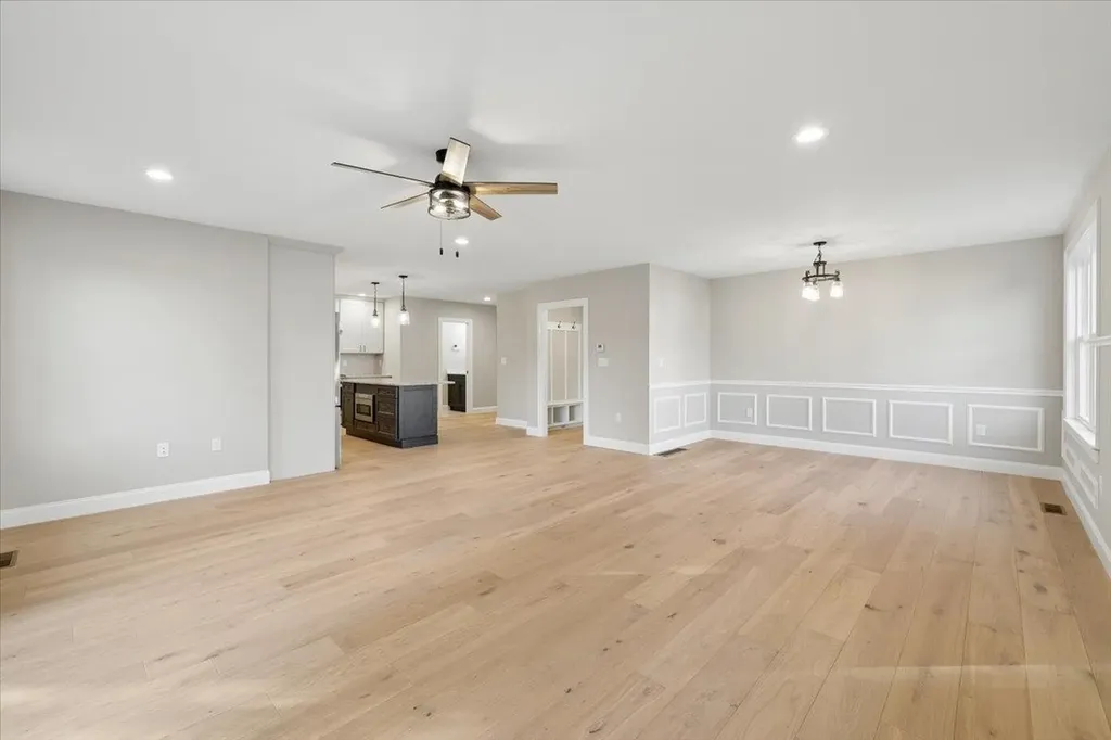 214 Pembroke Street Pembroke NH 03275