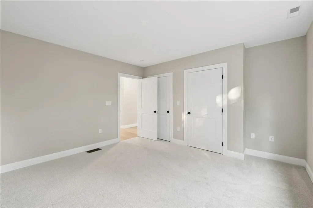 214 Pembroke Street Pembroke NH 03275