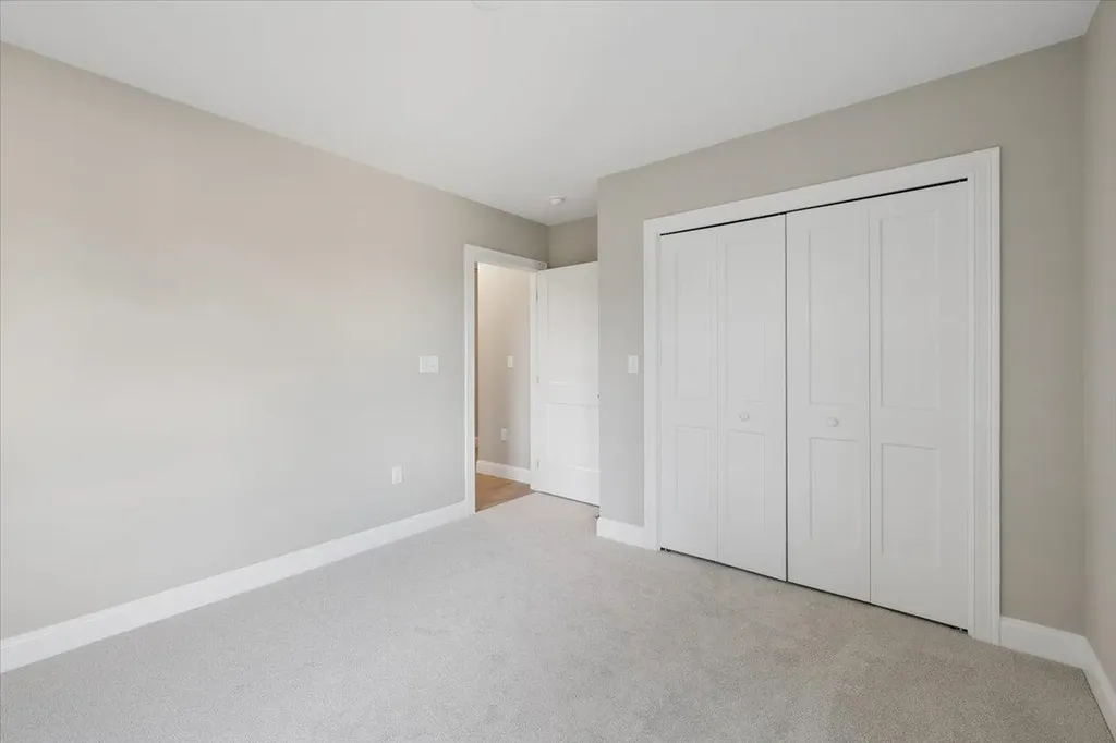 214 Pembroke Street Pembroke NH 03275