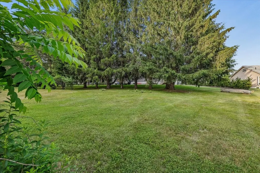 214 Pembroke Street Pembroke NH 03275