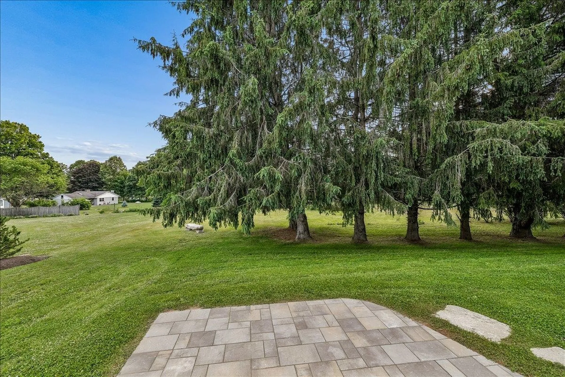 214 Pembroke Street Pembroke NH 03275