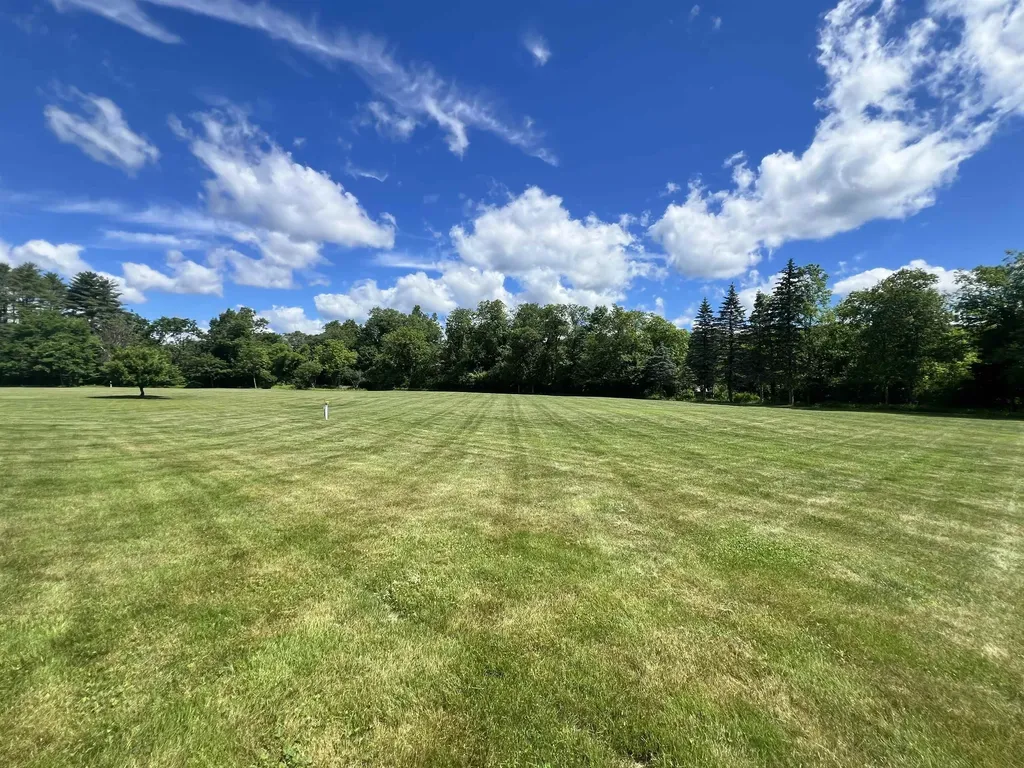 10 Kyle Drive Newport NH 03773
