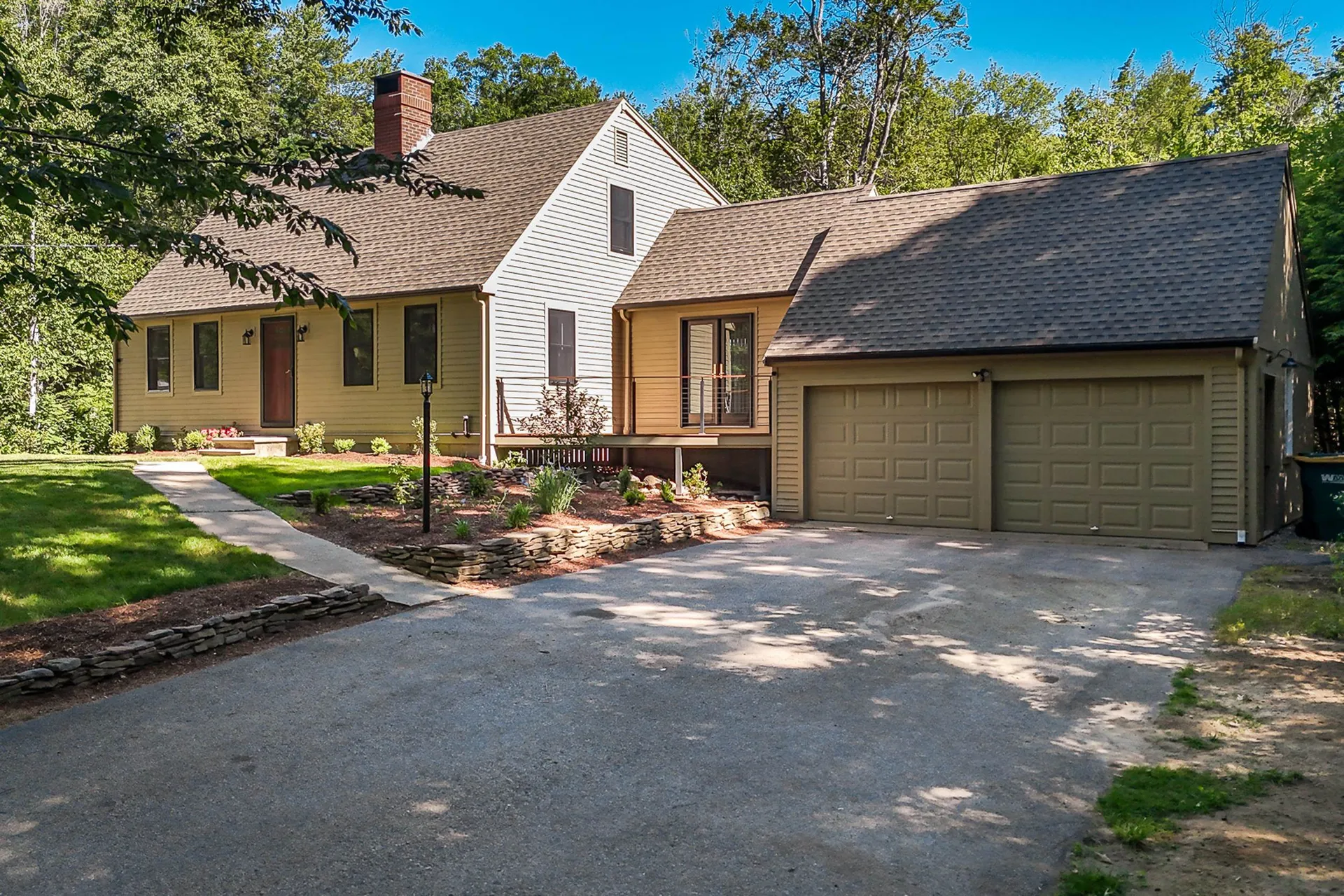 11 Ridgewood Drive Kingston NH 03848