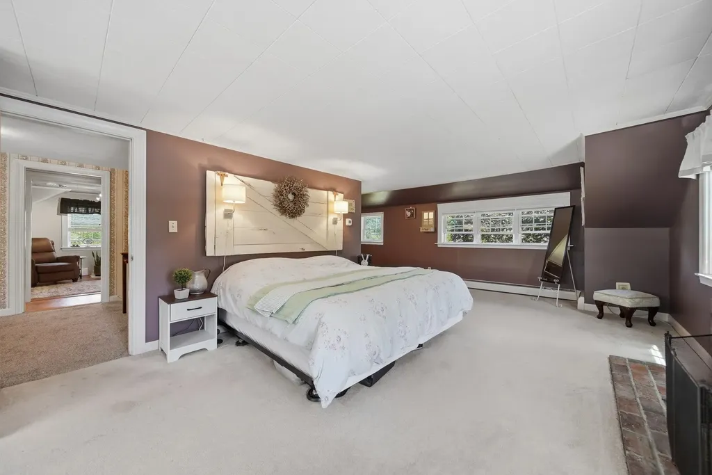 131 Clement Road Rollinsford NH 03869