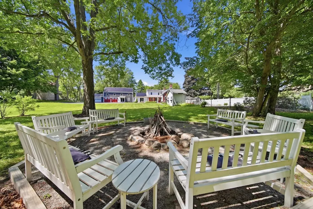 131 Clement Road Rollinsford NH 03869
