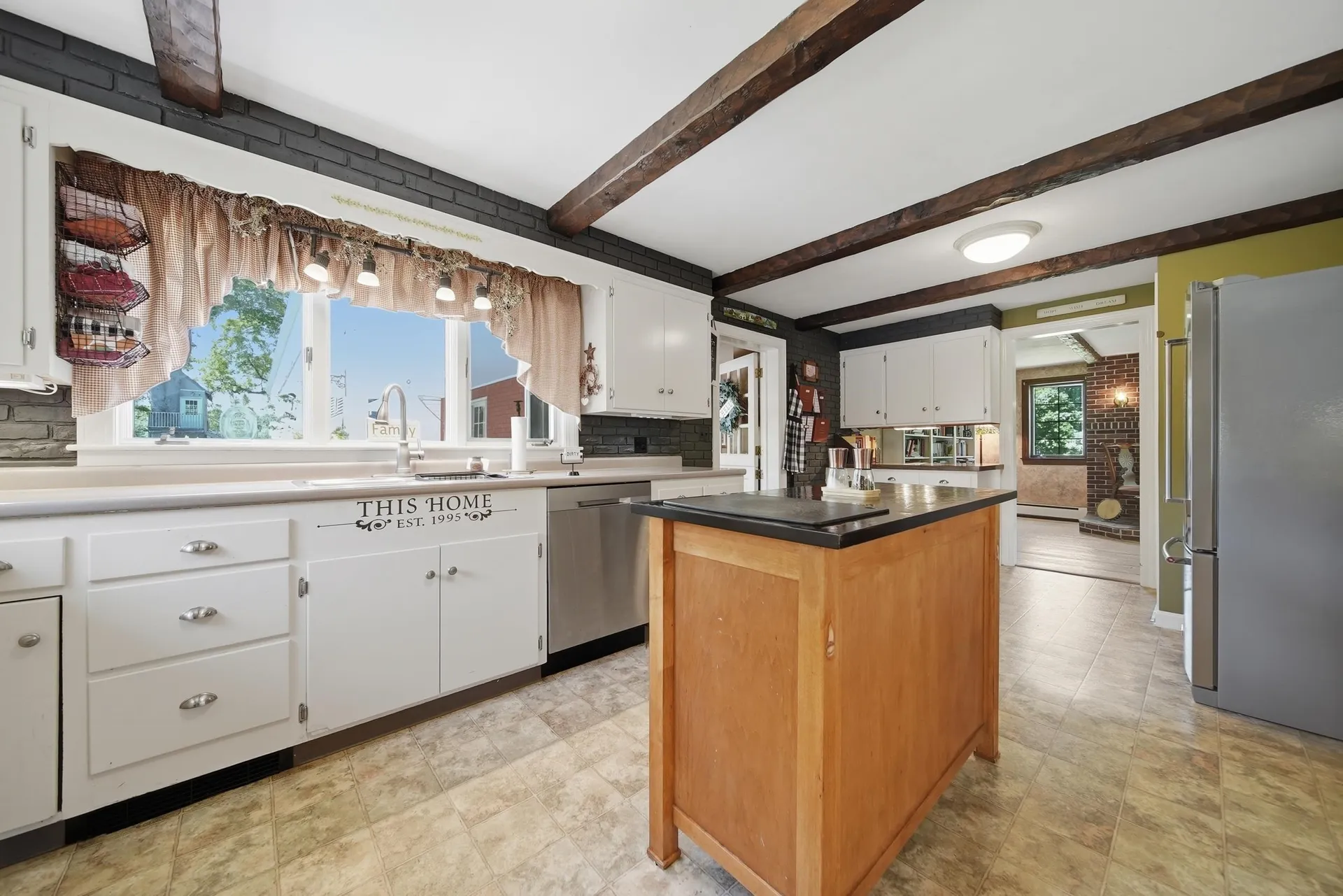 131 Clement Road Rollinsford NH 03869
