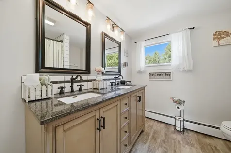 131 Clement Road Rollinsford NH 03869