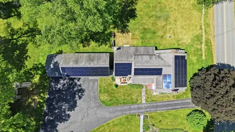 131 Clement Road Rollinsford NH 03869