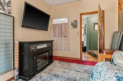 89 Saint James Avenue Milton NH 03851