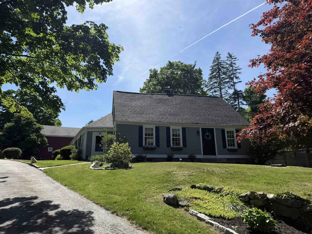 64 N Amherst Road Bedford NH 03110