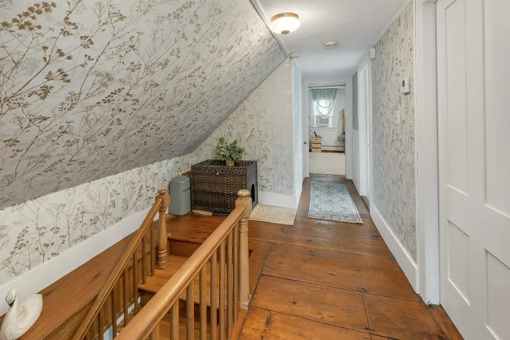 64 N Amherst Road Bedford NH 03110