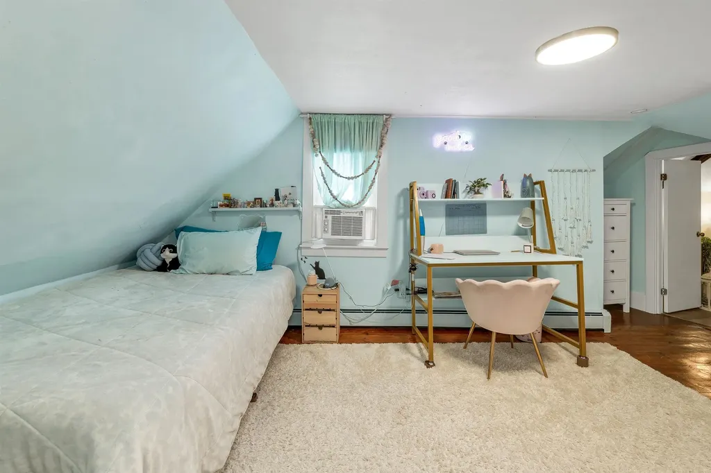 64 N Amherst Road Bedford NH 03110