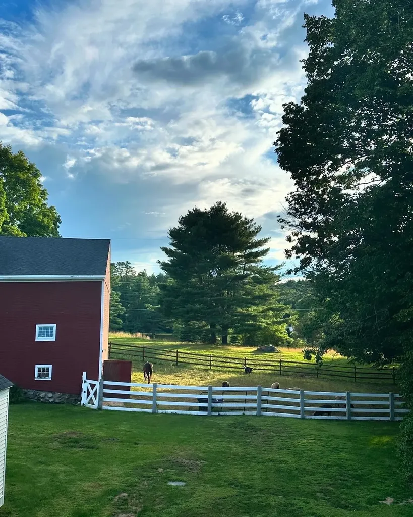 64 N Amherst Road Bedford NH 03110