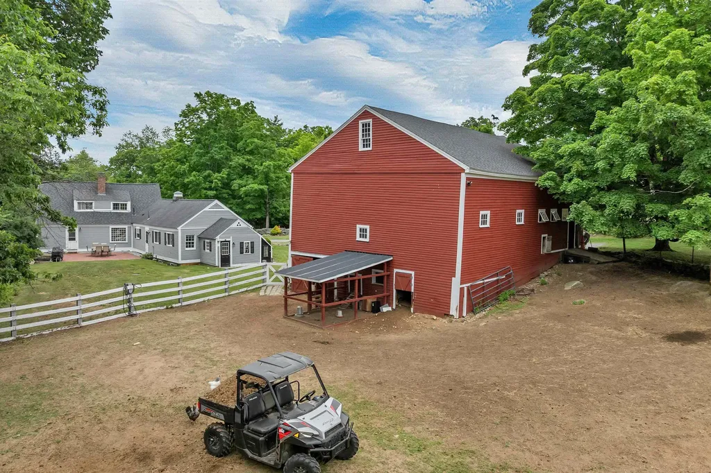 64 N Amherst Road Bedford NH 03110