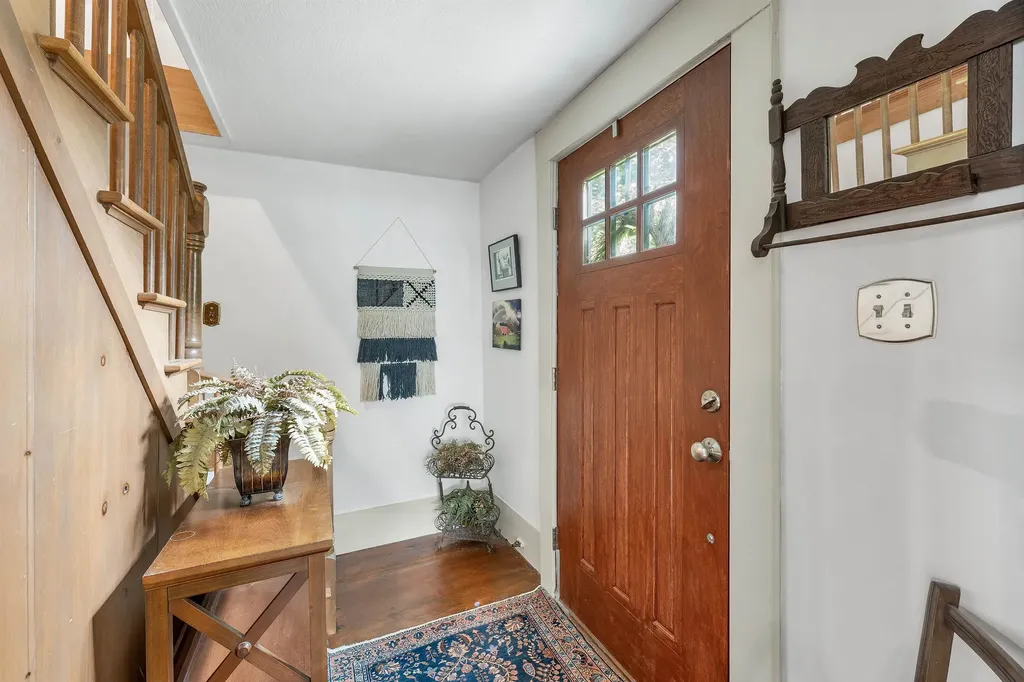 64 N Amherst Road Bedford NH 03110
