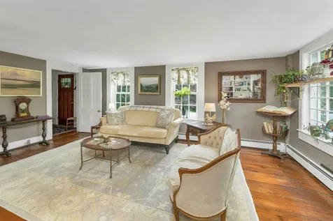 64 N Amherst Road Bedford NH 03110