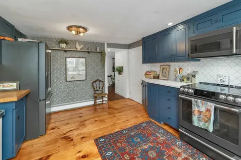 64 N Amherst Road Bedford NH 03110