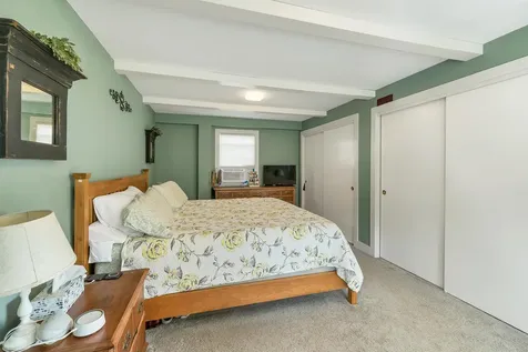 64 N Amherst Road Bedford NH 03110