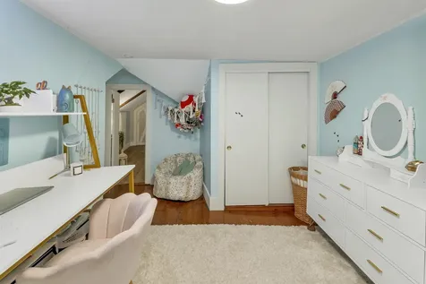 64 N Amherst Road Bedford NH 03110
