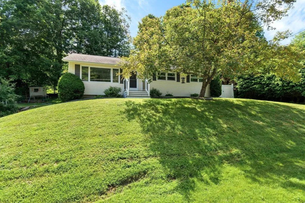 21 Woodland Drive Barre City VT 05641