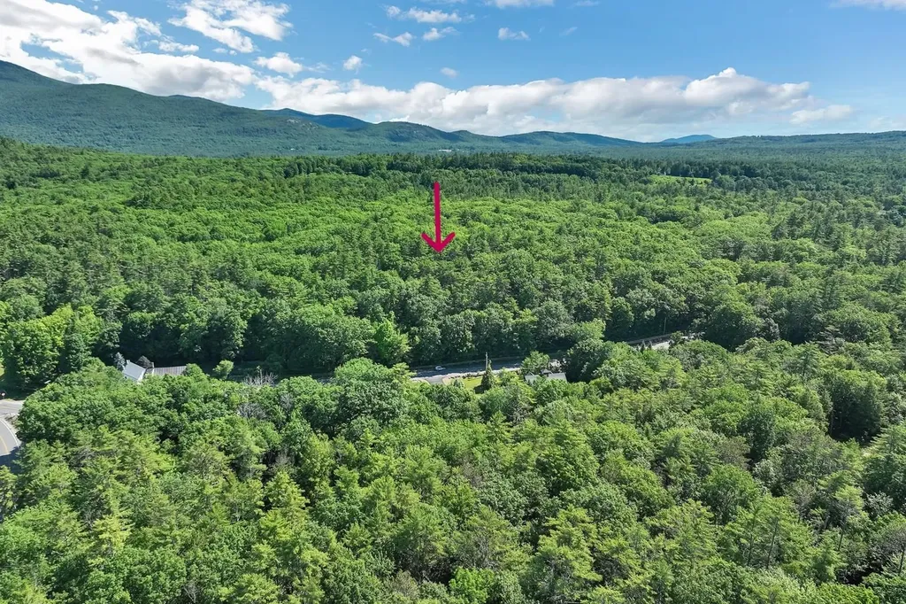 365 Middle Road Tuftonboro NH 03816