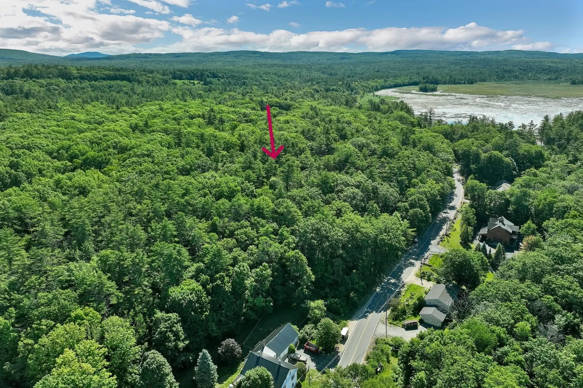 365 Middle Road Tuftonboro NH 03816