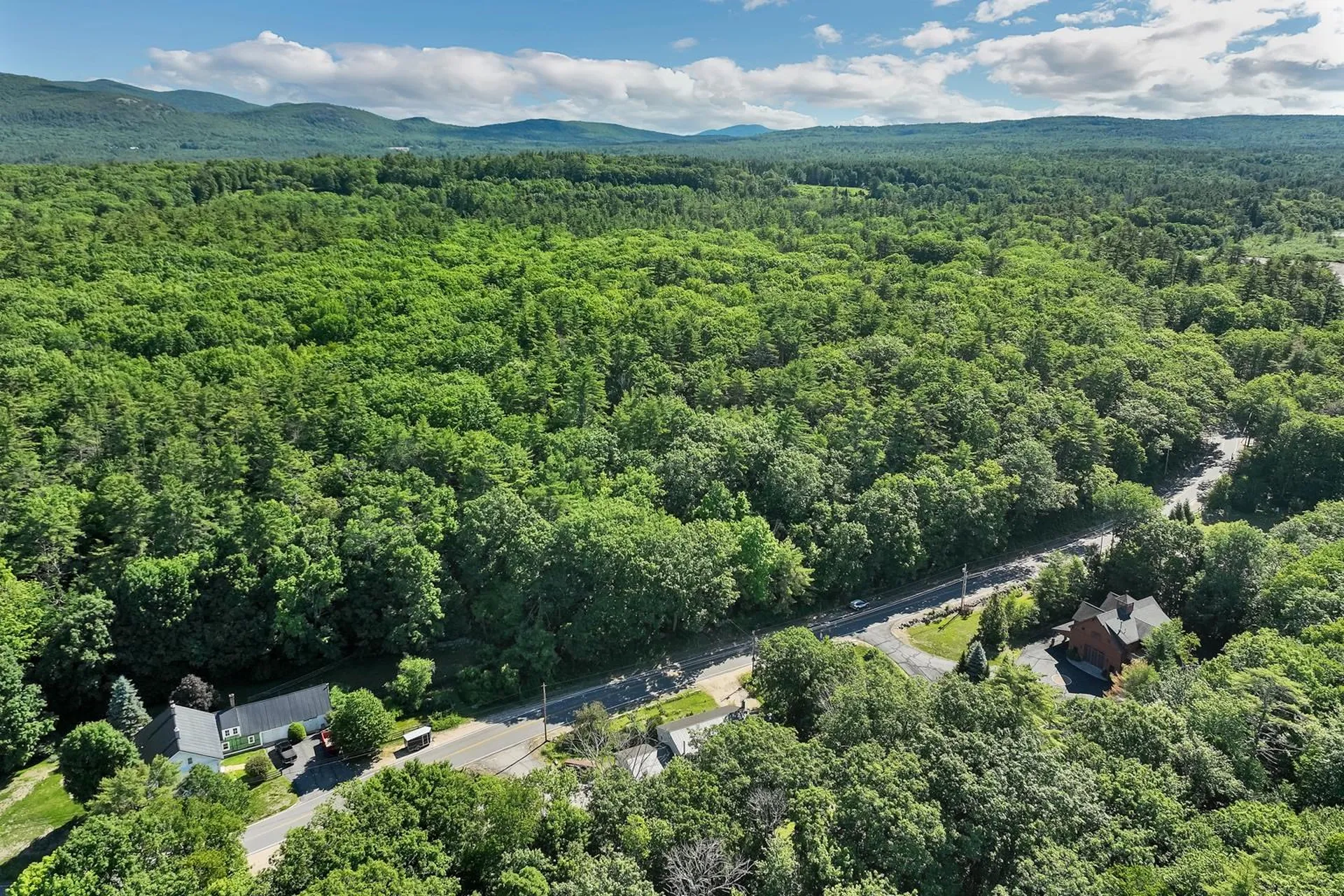 365 Middle Road Tuftonboro NH 03816