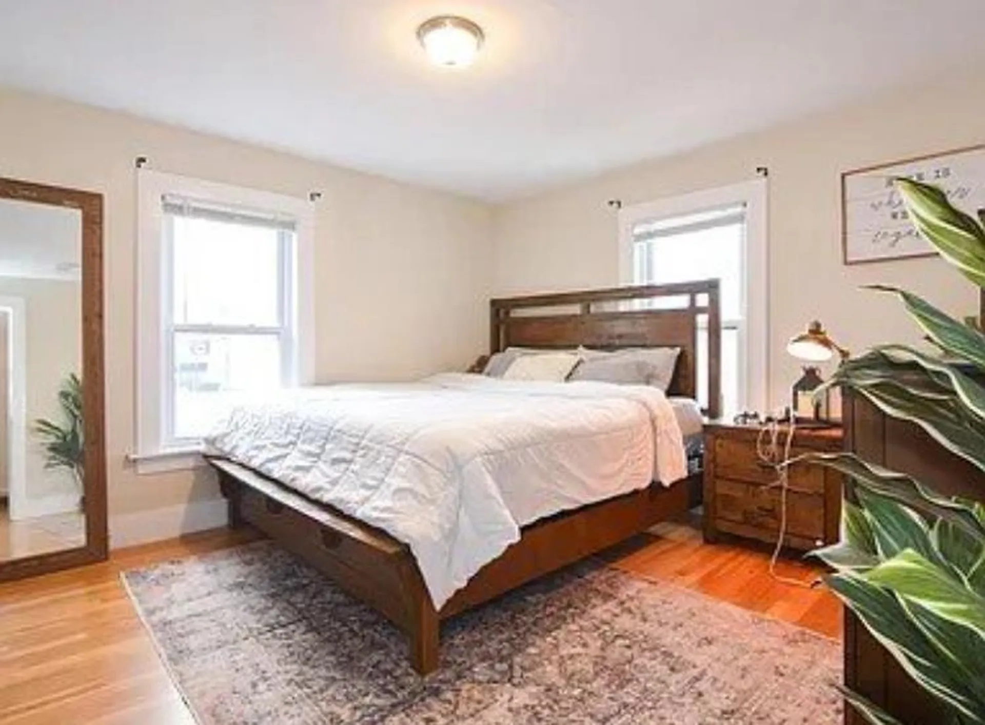 31 Blossom Street Nashua NH 03281