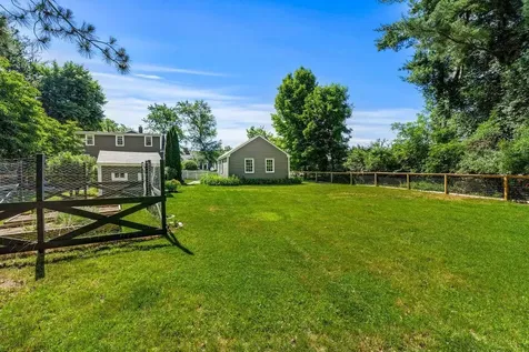 129 Bedford Center Road Bedford NH 03110
