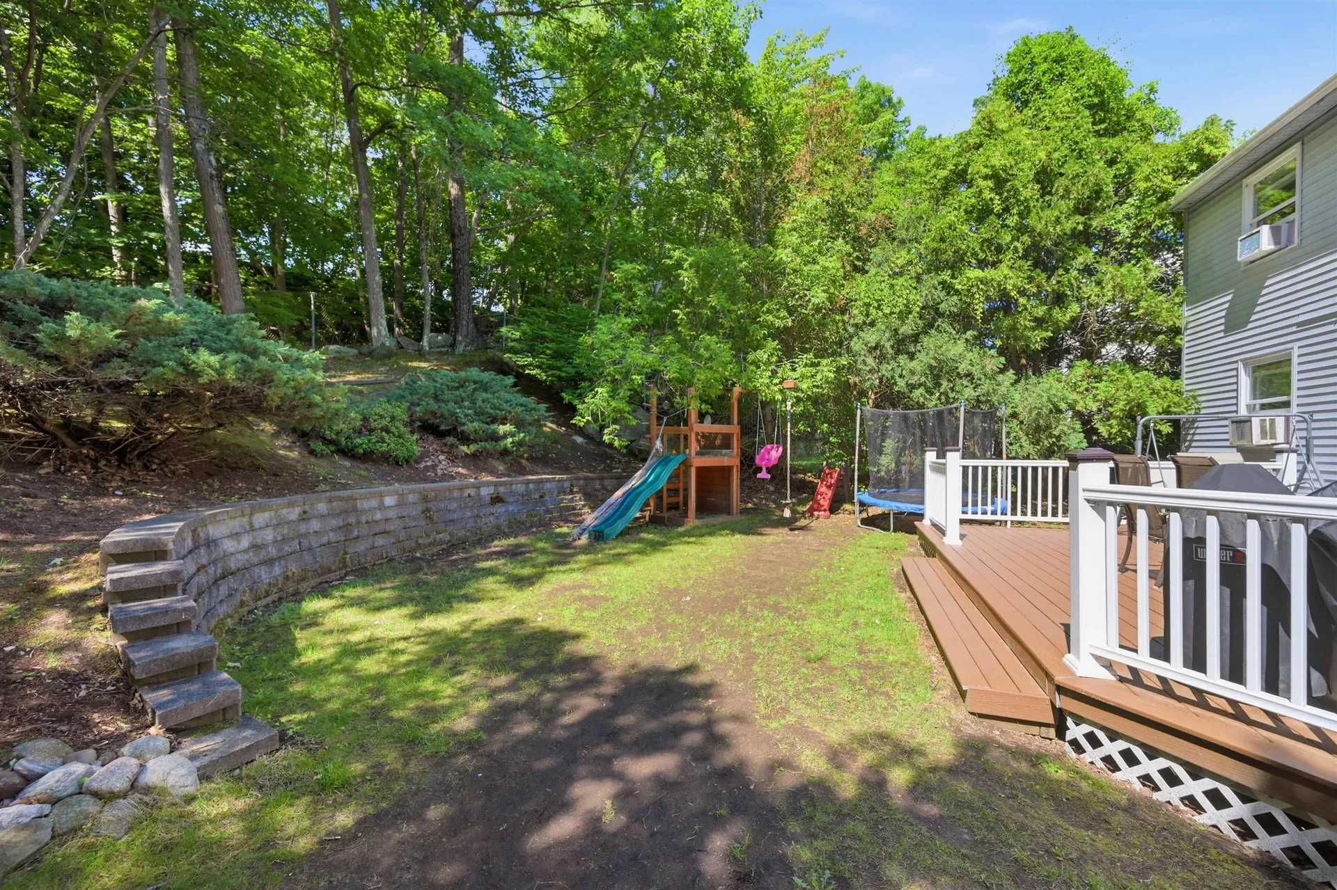 235 Patricia Lane Manchester NH 03104