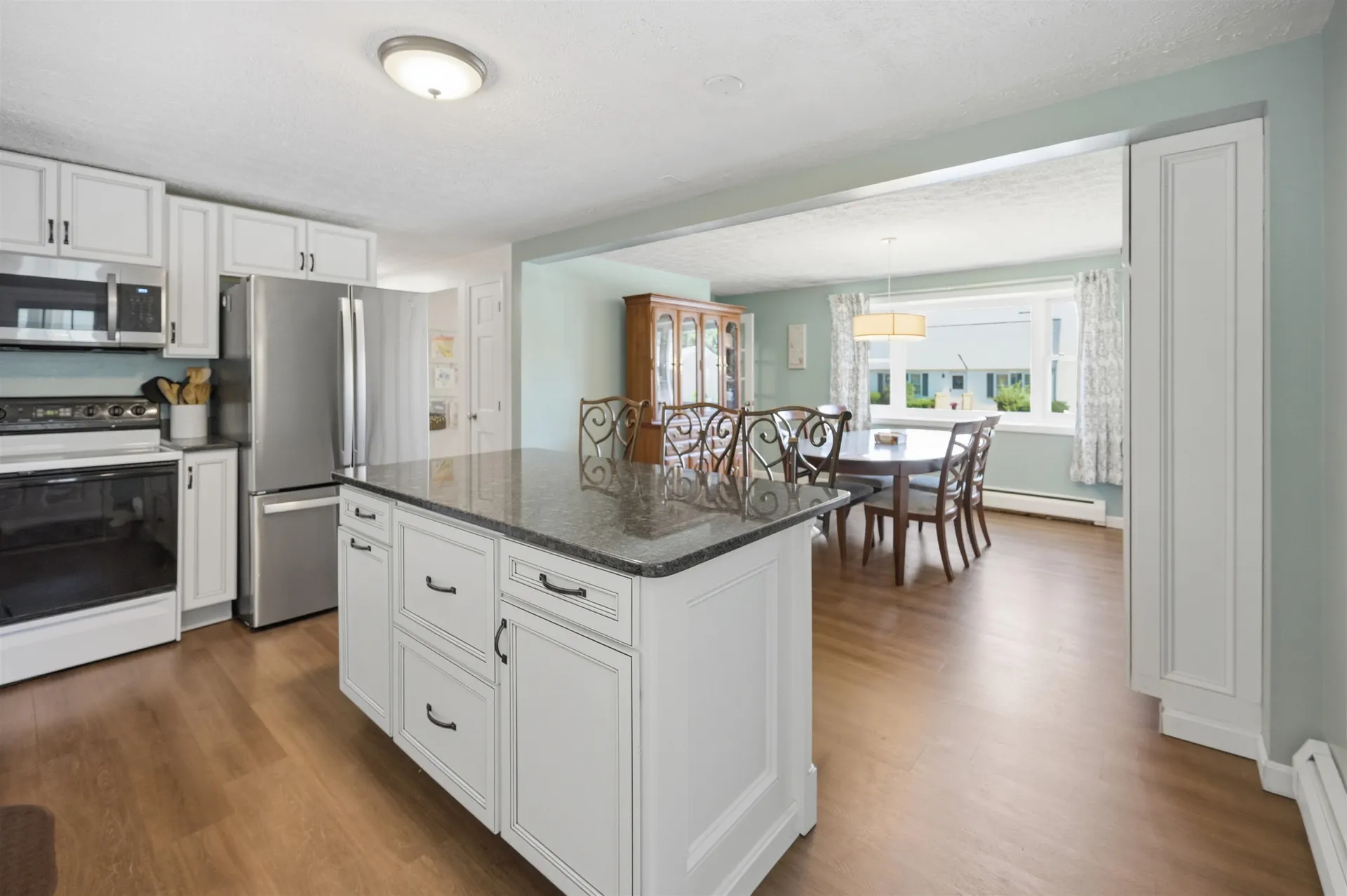 235 Patricia Lane Manchester NH 03104