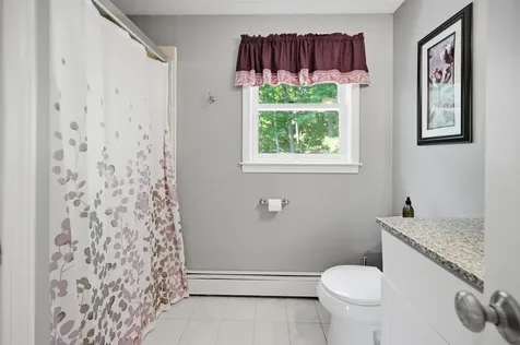235 Patricia Lane Manchester NH 03104