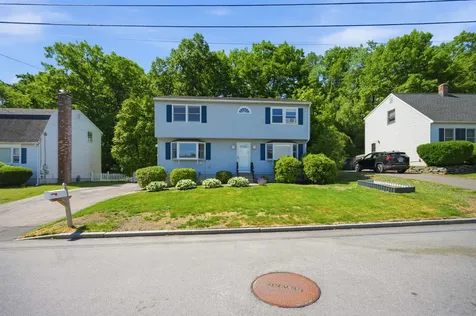 235 Patricia Lane Manchester NH 03104