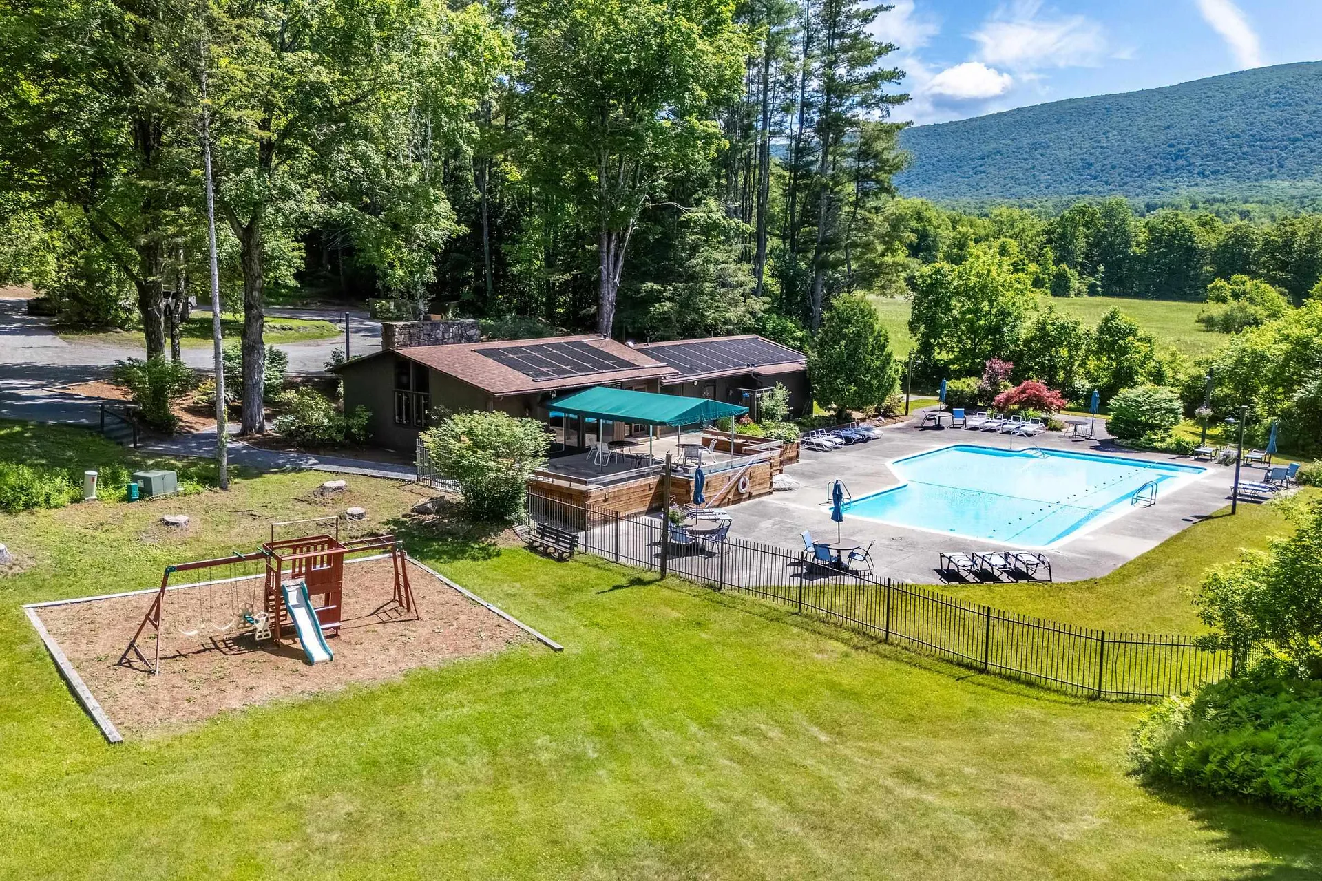 43 Murray Hill Heights Road Manchester VT 05255
