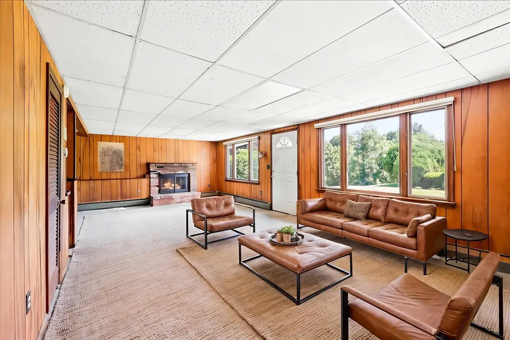 46 Liberty Hill Road Bedford NH 03110