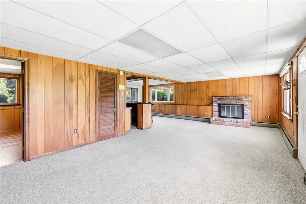 46 Liberty Hill Road Bedford NH 03110