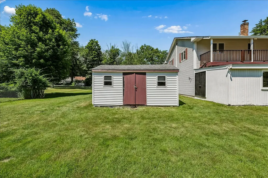 46 Liberty Hill Road Bedford NH 03110