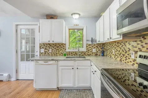 170 Mountain View Drive Conway NH 03818