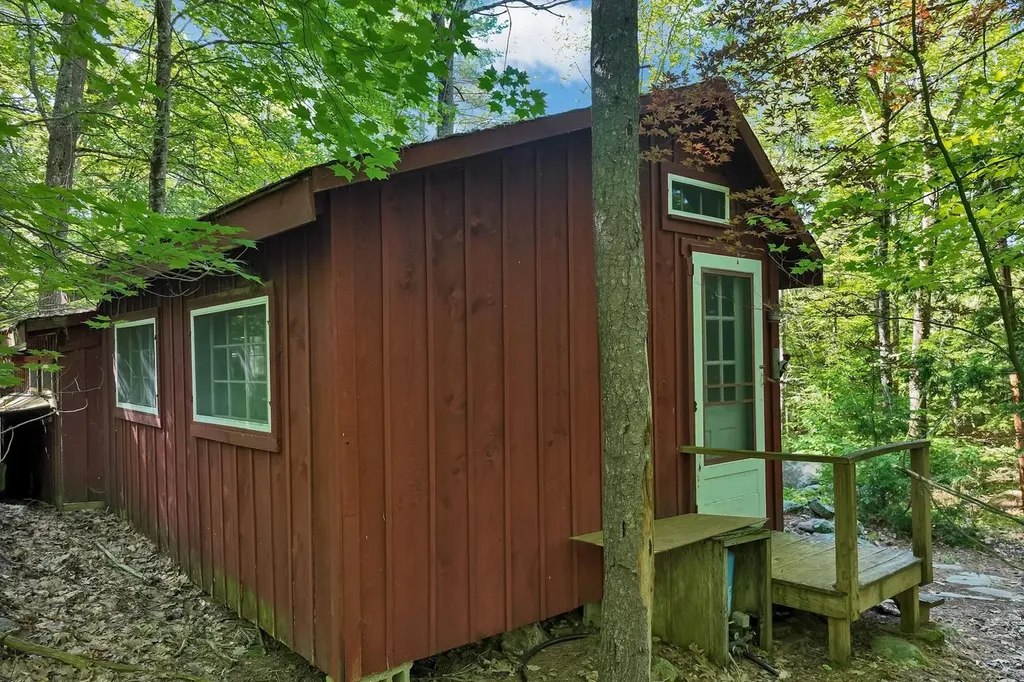 365 Middle Road Tuftonboro NH 03816