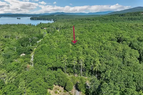 365 Middle Road Tuftonboro NH 03816