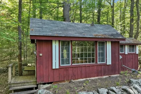 365 Middle Road Tuftonboro NH 03816