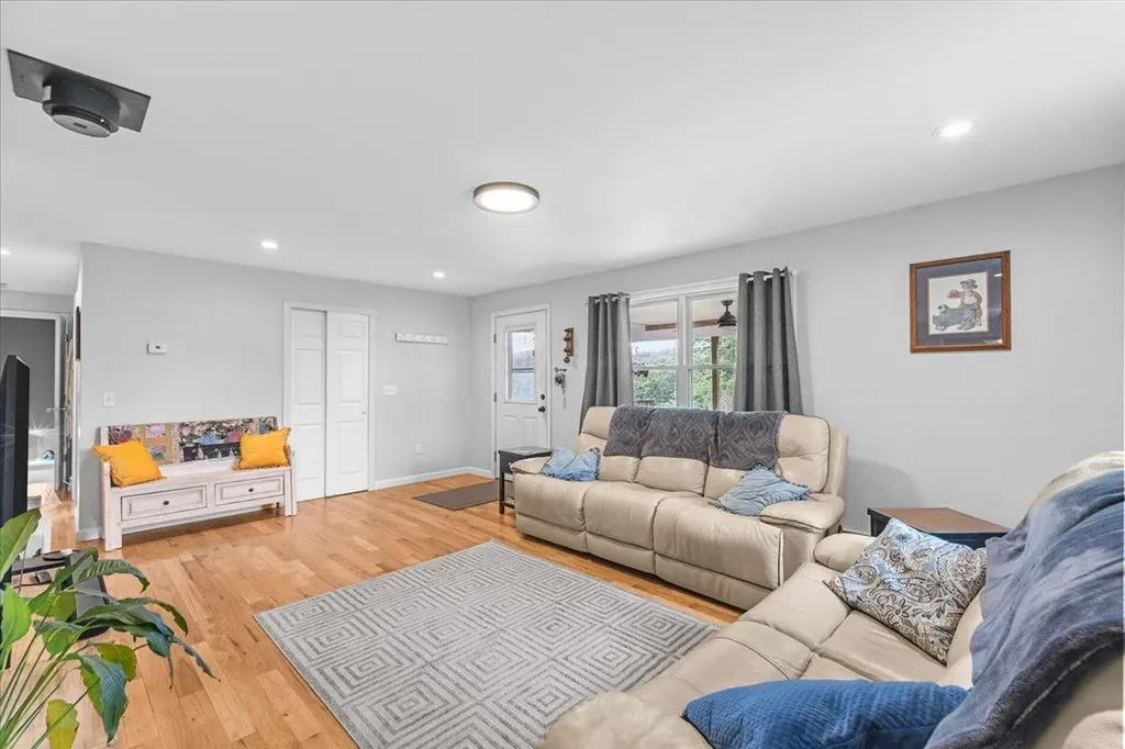 15 Marshall Lane Jericho VT 05465