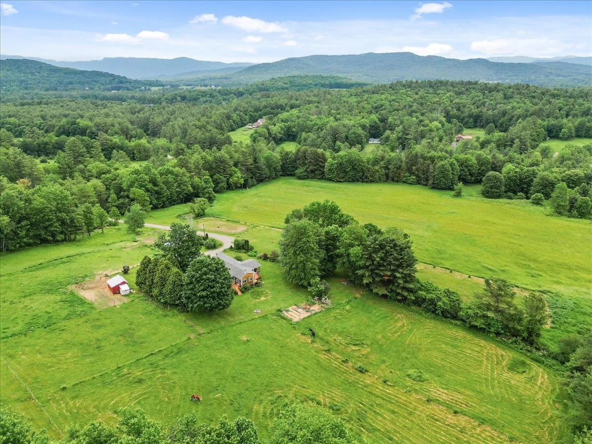 15 Marshall Lane Jericho VT 05465