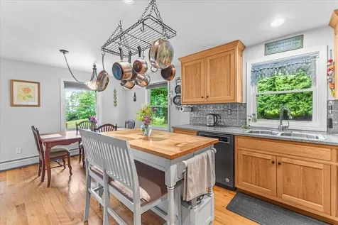 15 Marshall Lane Jericho VT 05465