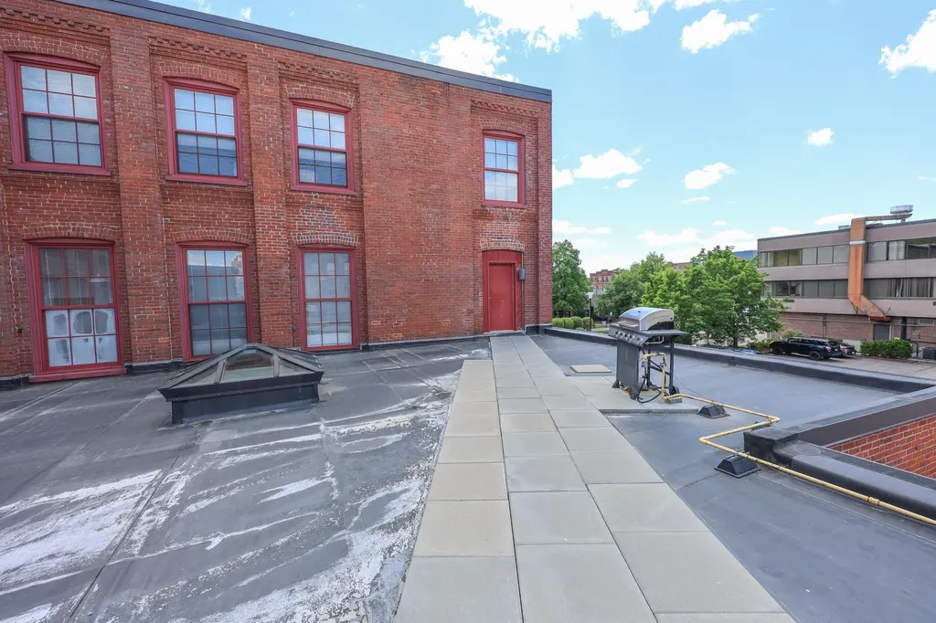 37 Church Street Keene NH 03431
