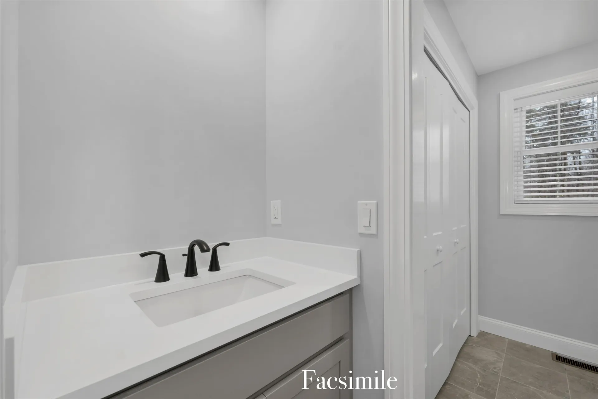 101 Laurel Road Hooksett NH 03106