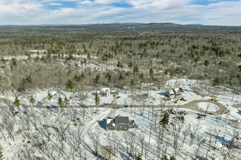 101 Laurel Road Hooksett NH 03106