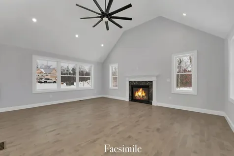 101 Laurel Road Hooksett NH 03106