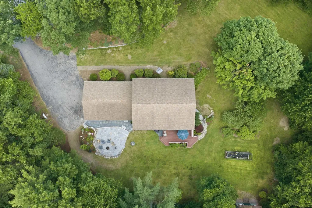 171 Dow Road Bow NH 03304